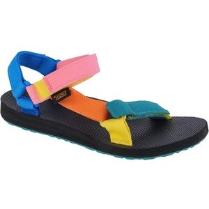 Women’s tevas